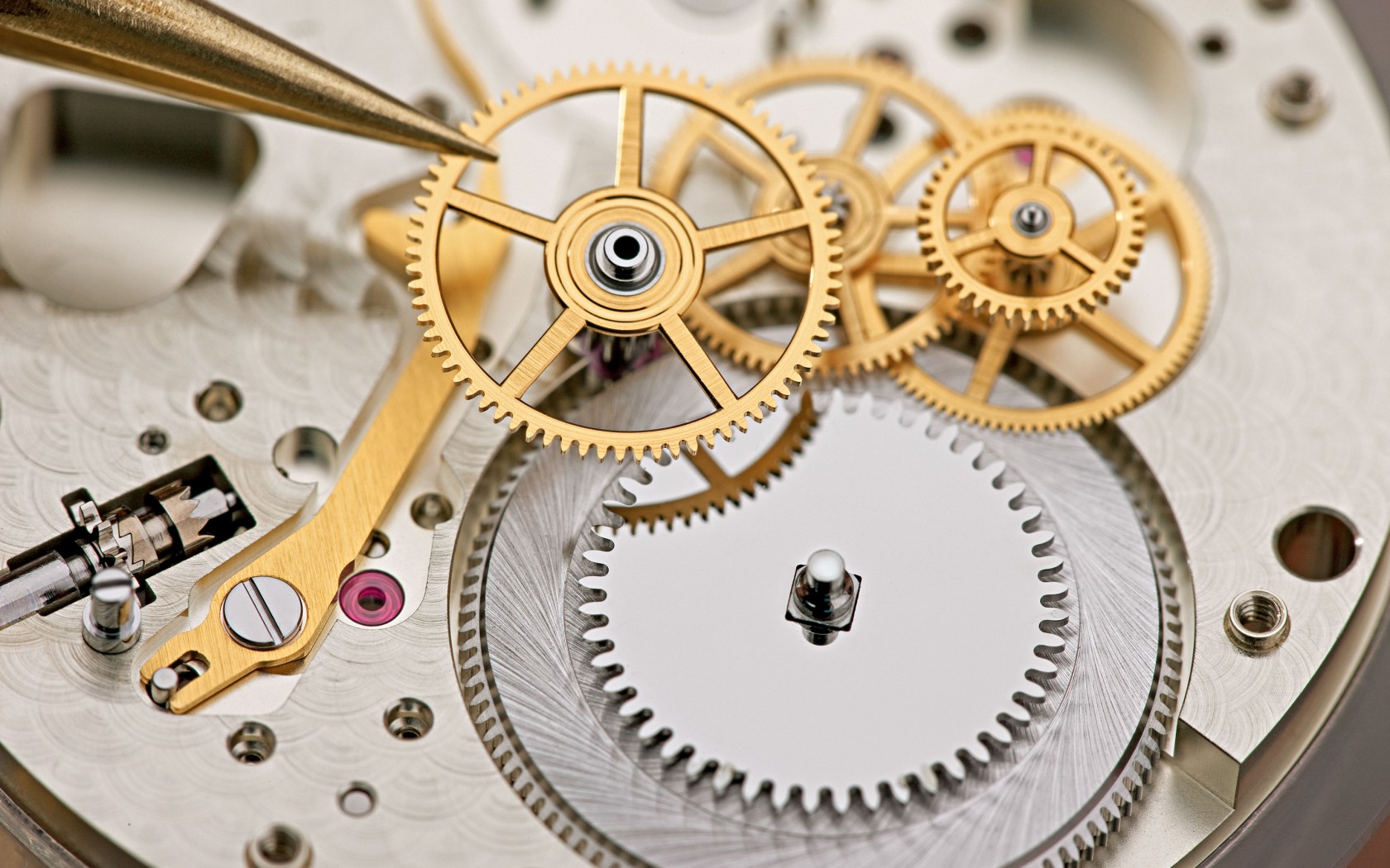 积家手表多长时间保养一次（积家清洁表带）