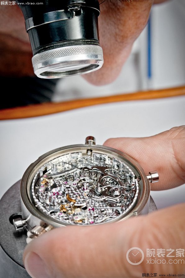 积家售后服务中心电话（积家发条断了）